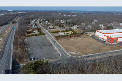 1835 Plainfield Pike Pike, Johnston, RI 02919 - Photo 13