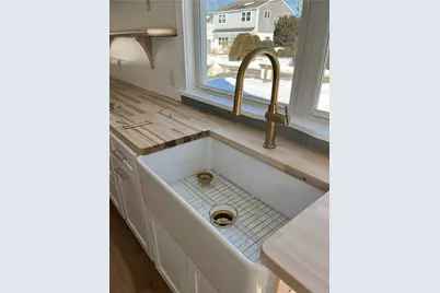 19 Traymore Street, Charlestown, RI 02813 - Photo 7