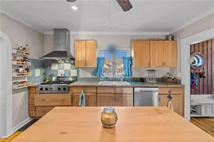 87 Kermit St, Woonsocket, RI 02895 - Photo 5