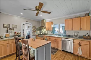 87 Kermit St, Woonsocket, RI 02895 - Photo 11