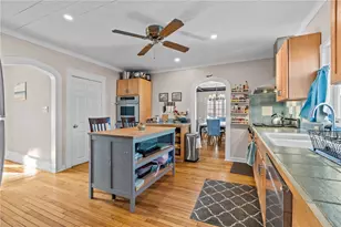 87 Kermit St, Woonsocket, RI 02895 - Photo 7