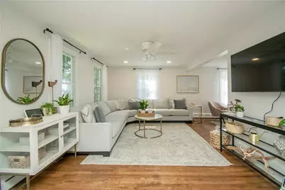 17 Rosedale Court, Middletown, RI 02842 - Photo 3