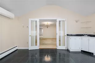 2 Eagle Run, Warwick, RI 02818 - Photo 9