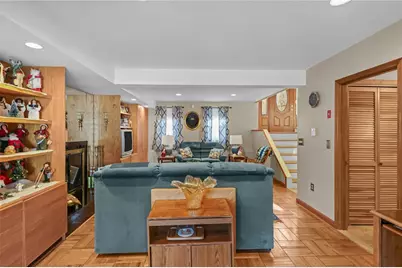 49 Orchard Avenue, Johnston, RI 02919 - Photo 29