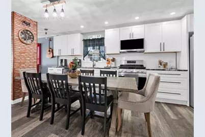 86 Woodward Avenue, East Providence, RI 02914 - Photo 9