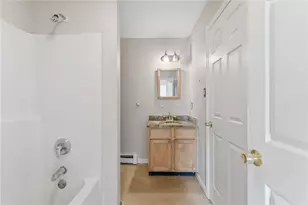 281 Swan St, Providence, RI 02905 - Photo 15