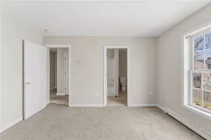 281 Swan St, Providence, RI 02905 - Photo 17