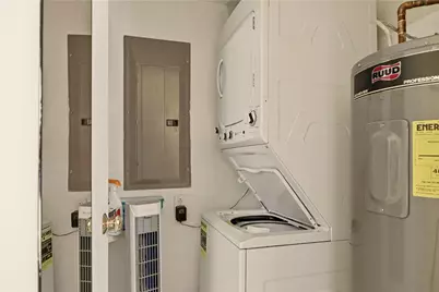 216 Goddard Row, Newport, RI 02840 - Photo 23