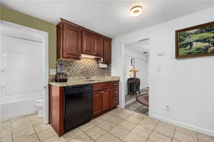 4080 Post Rd, Warwick, RI 02886 - Photo 9