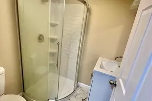 6 Stockwell St, Providence, RI 02909 - Photo 19
