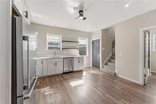 6 Stockwell St, Providence, RI 02909 - Photo 11