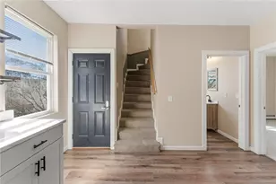 6 Stockwell St, Providence, RI 02909 - Photo 7