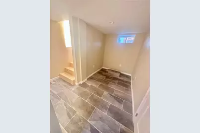 6 Stockwell Street, Providence, RI 02909 - Photo 17
