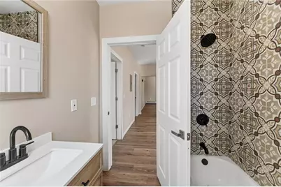 6 Stockwell Street, Providence, RI 02909 - Photo 9