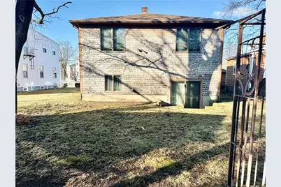 139 Suffolk Avenue, Pawtucket, RI 0261 - Photo 25