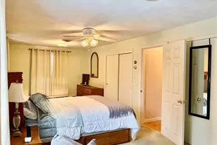 139 Suffolk Ave, Pawtucket, RI 0261 - Photo 11