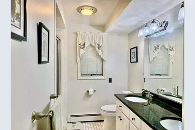 139 Suffolk Avenue, Pawtucket, RI 0261 - Photo 13