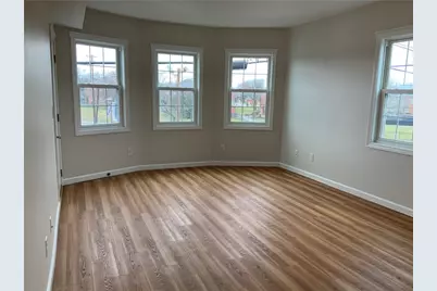 131 Beverage Hill Avenue, Pawtucket, RI 02860 - Photo 5