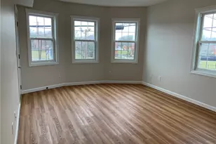 131 Beverage Hill Ave, Pawtucket, RI 02860 - Photo 5