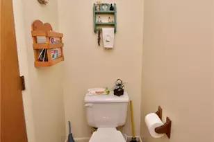 12 Apache Dr, Westerly, RI 02891 - Photo 11