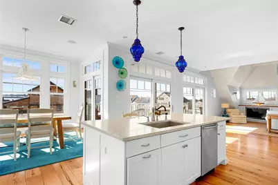 140 Tuckerman Avenue, Middletown, RI 02842 - Photo 11