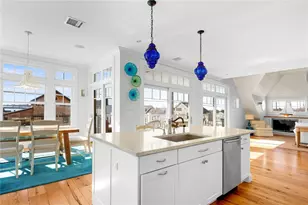 140 Tuckerman Ave, Middletown, RI 02842 - Photo 11