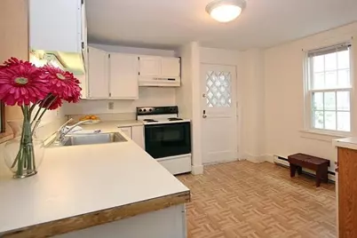 42 Lee Avenue, Newport, RI 02840 - Photo 3