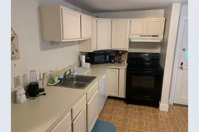 42 Lee Avenue, Newport, RI 02840 - Photo 5