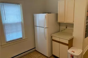 42 Lee Ave, Newport, RI 02840 - Photo 7