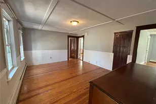 712 Hope St, Bristol, RI 02809 - Photo 3
