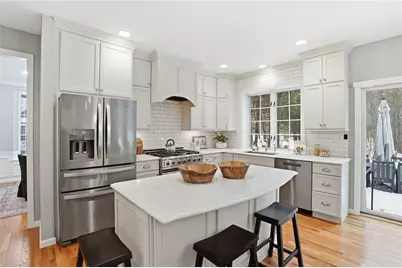 442 Sleepy Hollow Farm Road, Warwick, RI 02886 - Photo 5