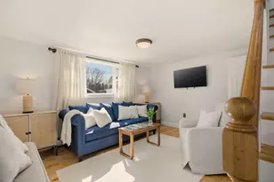 30 S Baptist St, Newport, RI 02840 - Photo 9