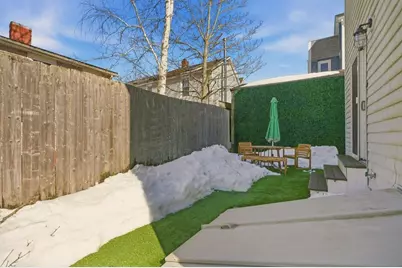 30 South Baptist Street, Newport, RI 02840 - Photo 29