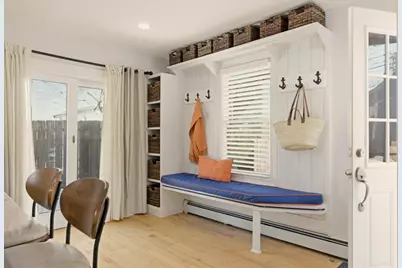 30 South Baptist Street, Newport, RI 02840 - Photo 3