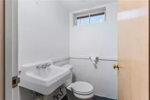 157 Jordan Ave, Cranston, RI 02910 - Photo 31