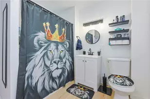 13 Bettez St, Warwick, RI 02893 - Photo 11