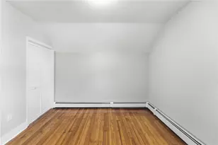 82 Hillcrest Ave, Pawtucket, RI 02860 - Photo 7