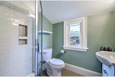 118 Everett Avenue, Providence, RI 02906 - Photo 35