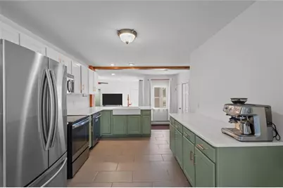 168 Washington Road, Barrington, RI 02806 - Photo 13