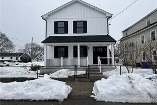 38 Ashburne St, Pawtucket, RI 02861 - Photo 1