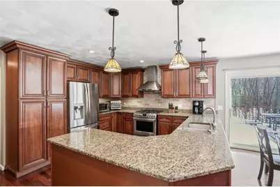 244 Beechwood Drive, Cranston, RI 02921 - Photo 9