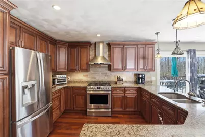 244 Beechwood Drive, Cranston, RI 02921 - Photo 11