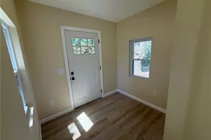 64 Ormsby Ave, Warwick, RI 02886 - Photo 3