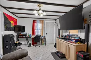 31 Sassafras St, Providence, RI 02907 - Photo 13