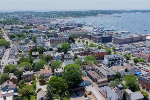 28 Pelham St, Newport, RI 02840 - Photo 7