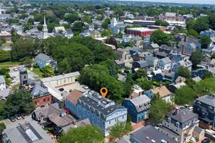 28 Pelham St, Newport, RI 02840 - Photo 11