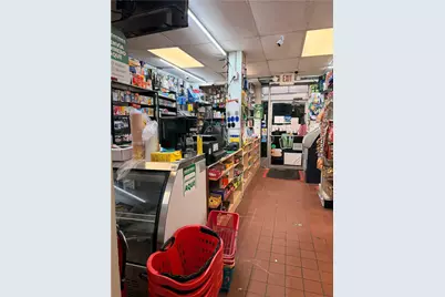 273 Academy Avenue, Providence, RI 0209 - Photo 15