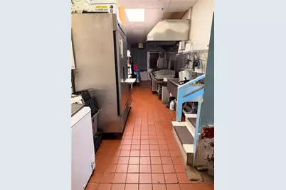 273 Academy Avenue, Providence, RI 0209 - Photo 3