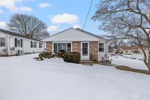 20 John St, North Providence, RI 02904 - Photo 3