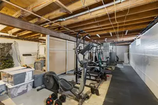 20 John St, North Providence, RI 02904 - Photo 25